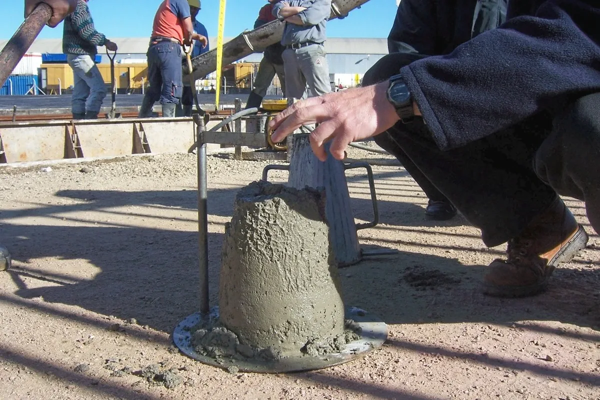 What Is Concrete Slump? How Is It Measured? (EN 12350-2 / ASTM C143)